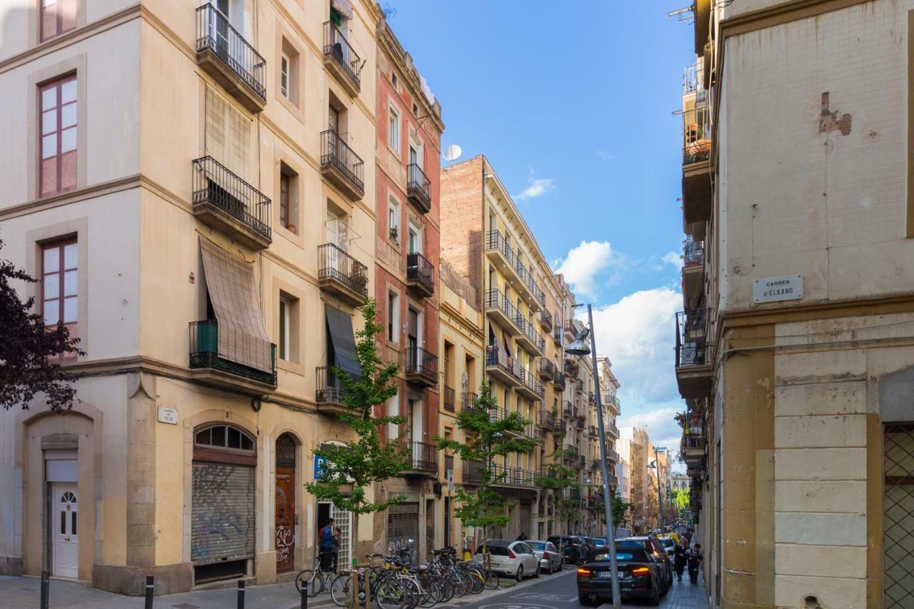 Friendly Family Poble-Sec Appartamento Barcellona Esterno foto